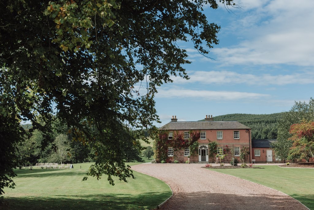Ballogie House - estate wedding venue in Aboyne, Aberdeenshire