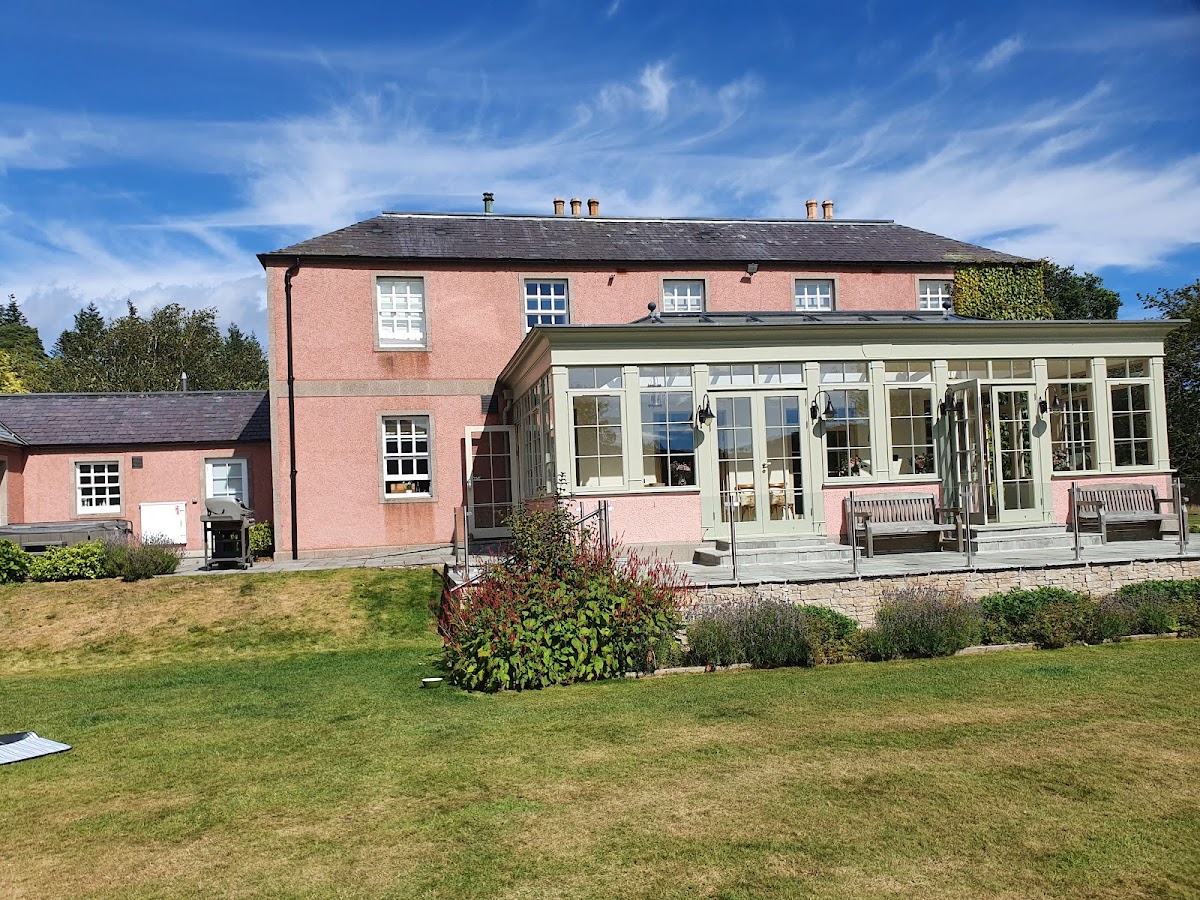 Ballogie House photo 3