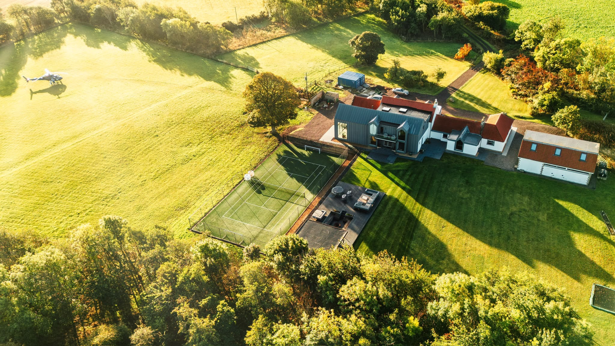 Summerfield House photo 2
