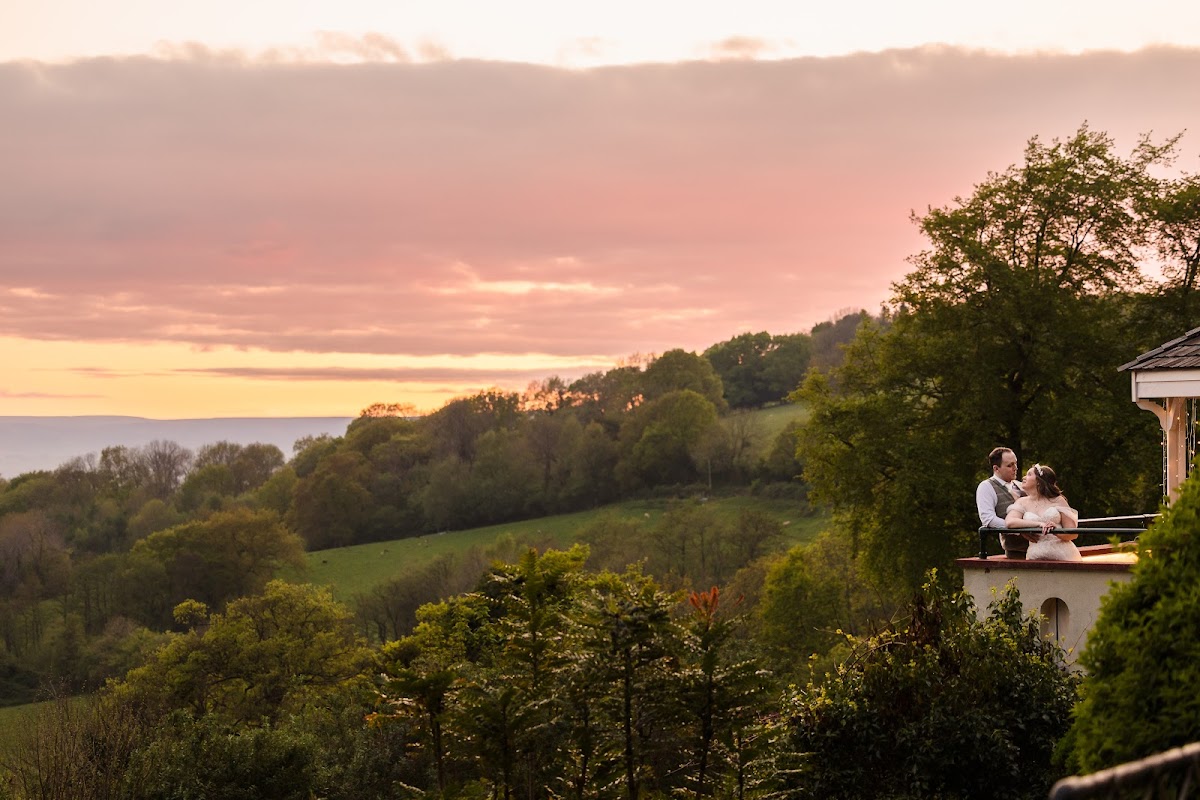 Caer Llan Conference Centre - country house wedding venue in Monmouth, Monmouthshire
