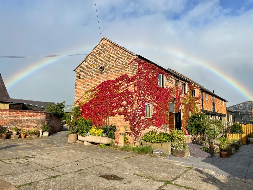 Bromwich Park Farm Weddings and Accommodation photo 2