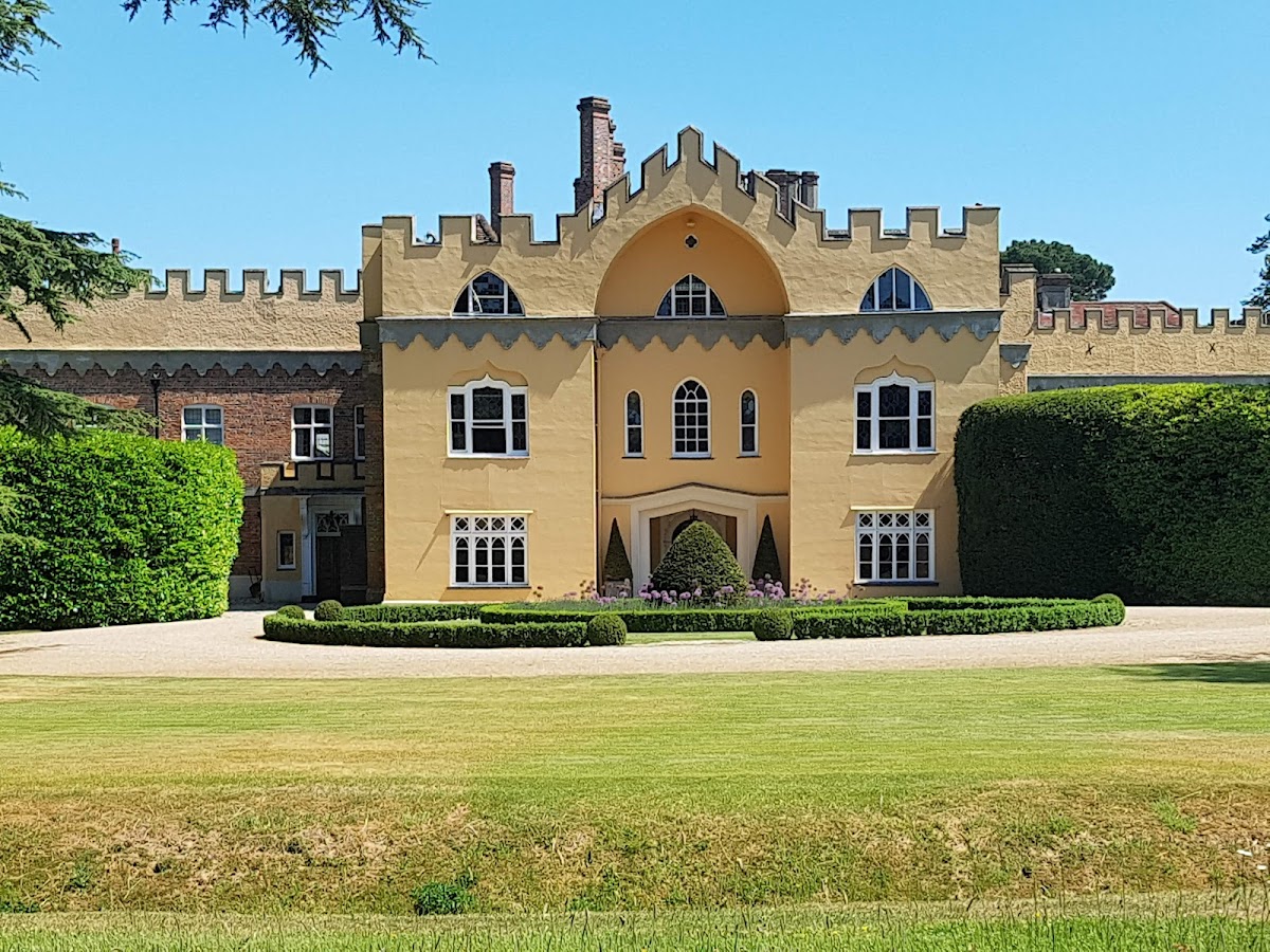 Hampden House - country house wedding venue in Great Missenden, Buckinghamshire