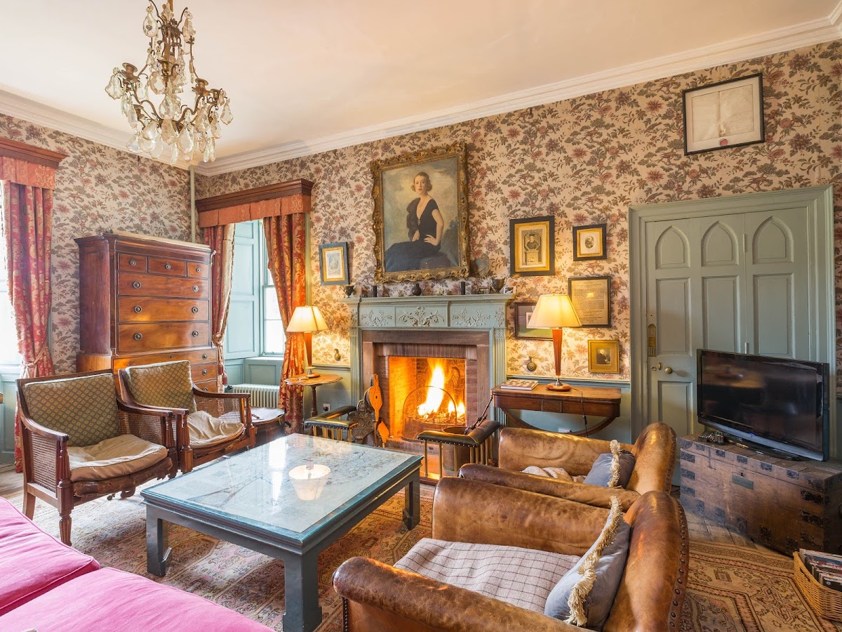 Wardhill Castle photo 2