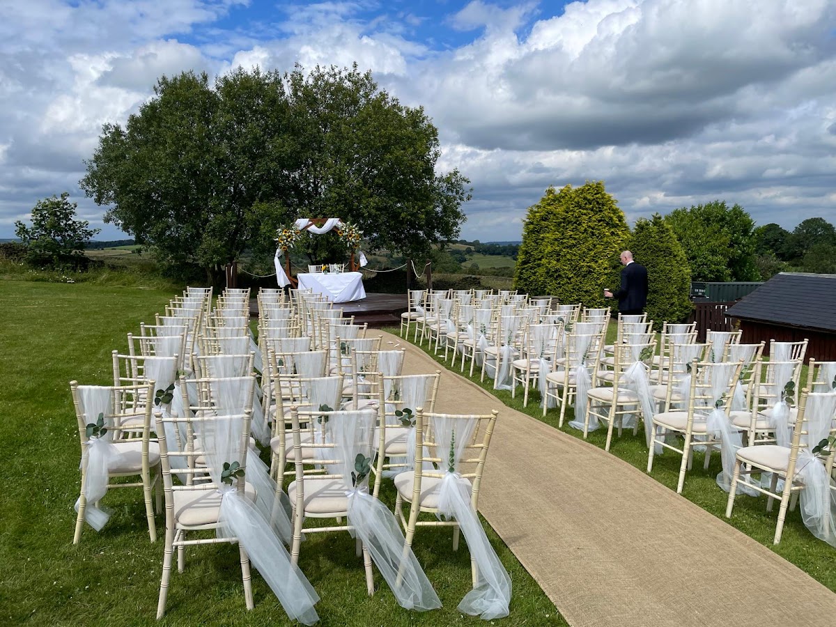 Weddings on Pudding Pie Hill photo 2
