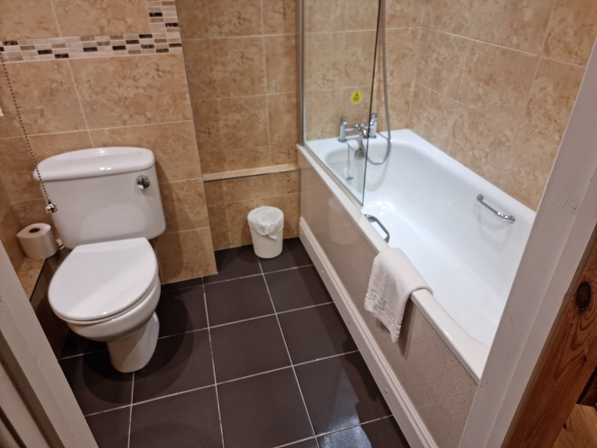 The Manor Hotel photo 4