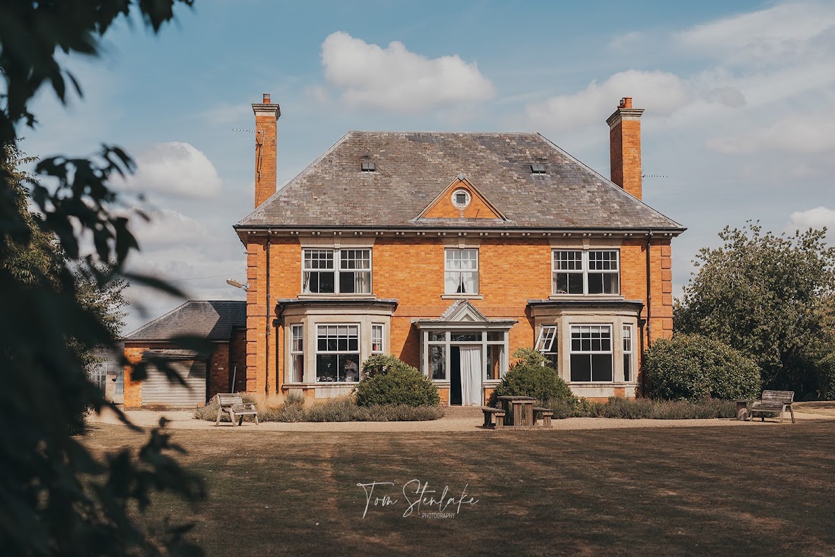 Furtho Manor Farm photo 2