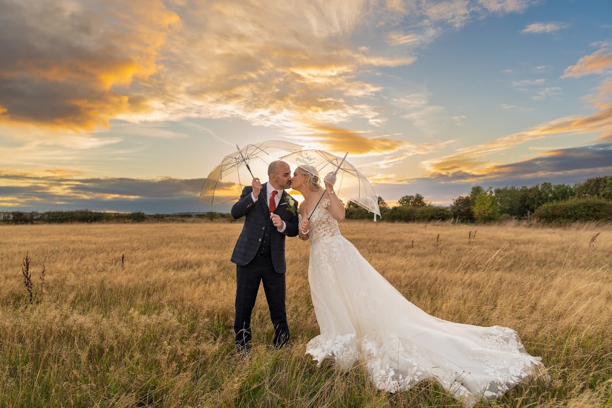 Coton House Farm Wedding Venue - barn wedding venue in Lichfield, West Midlands