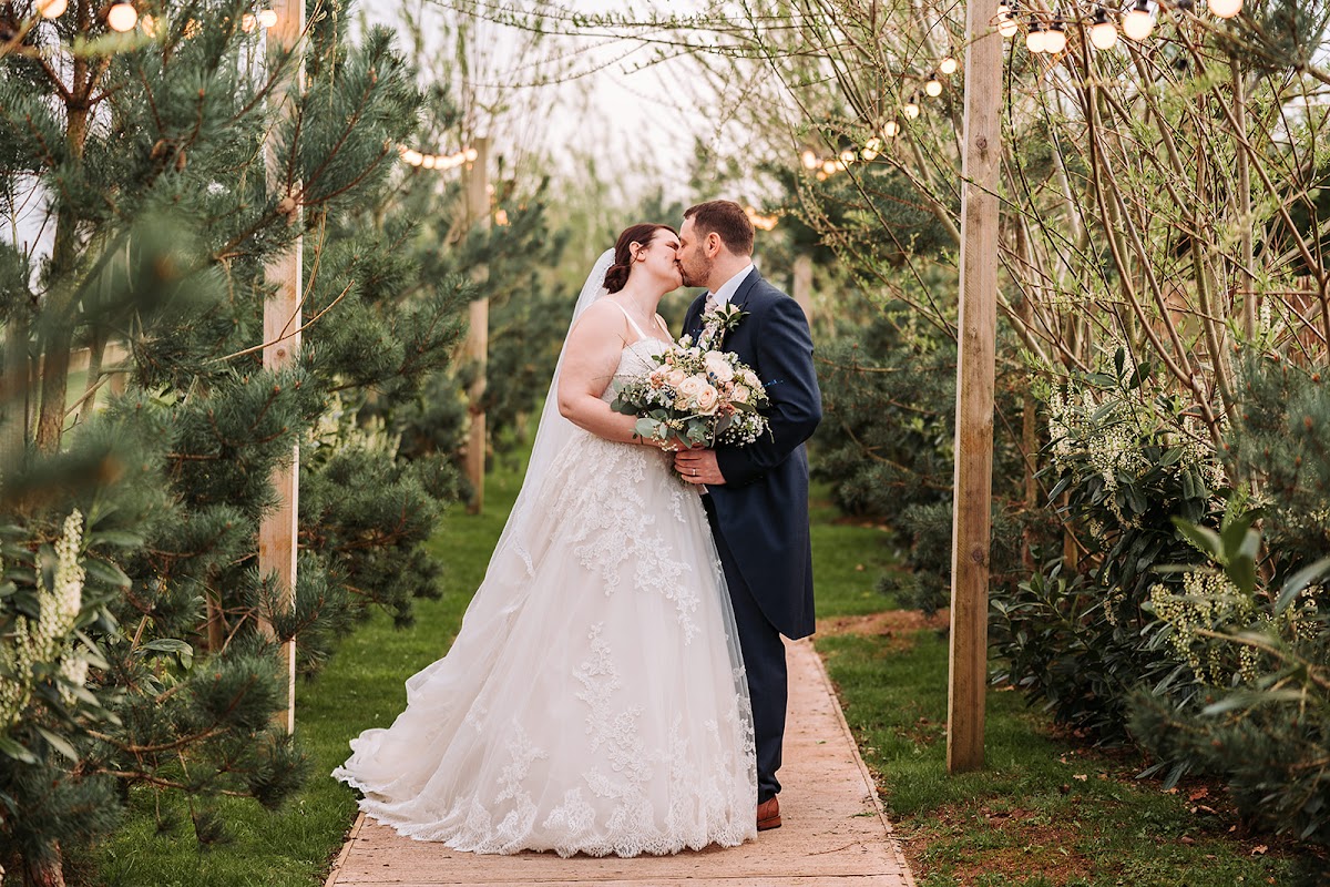Coton House Farm Wedding Venue photo 5