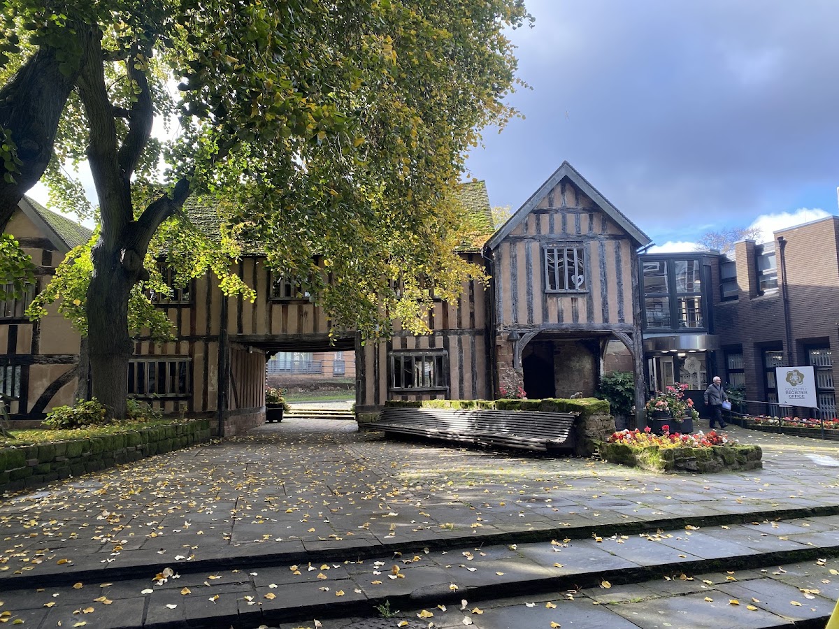 Cheylesmore Manor House photo 2