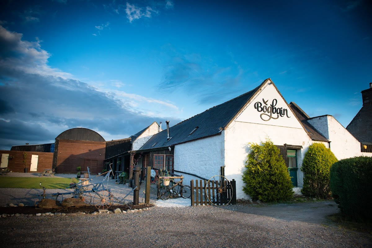 Bogbain Farm - barn wedding venue in Inverness, Highland