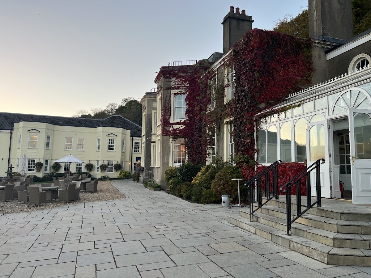 New House Country Hotel - Cardiff - country house wedding venue in Caerphilly, Cardiff
