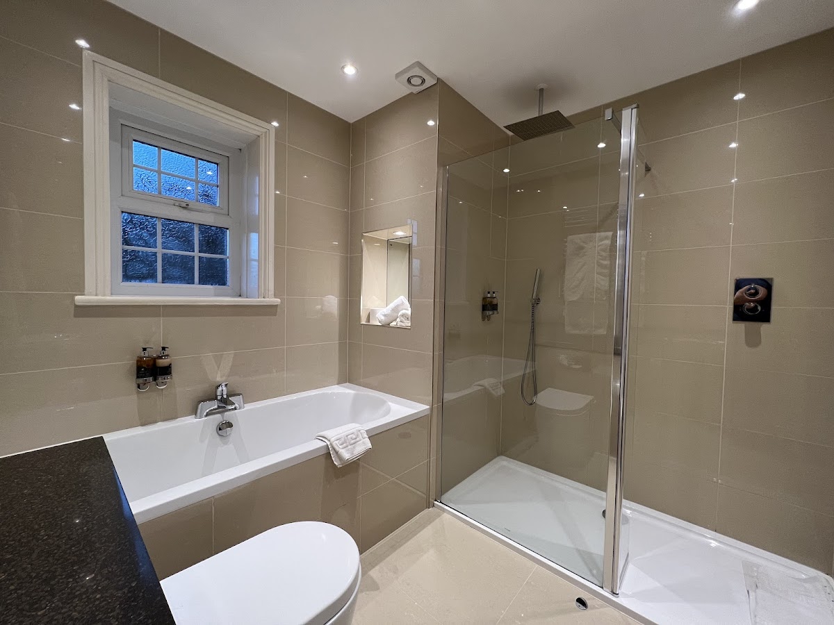 New House Country Hotel - Cardiff photo 4