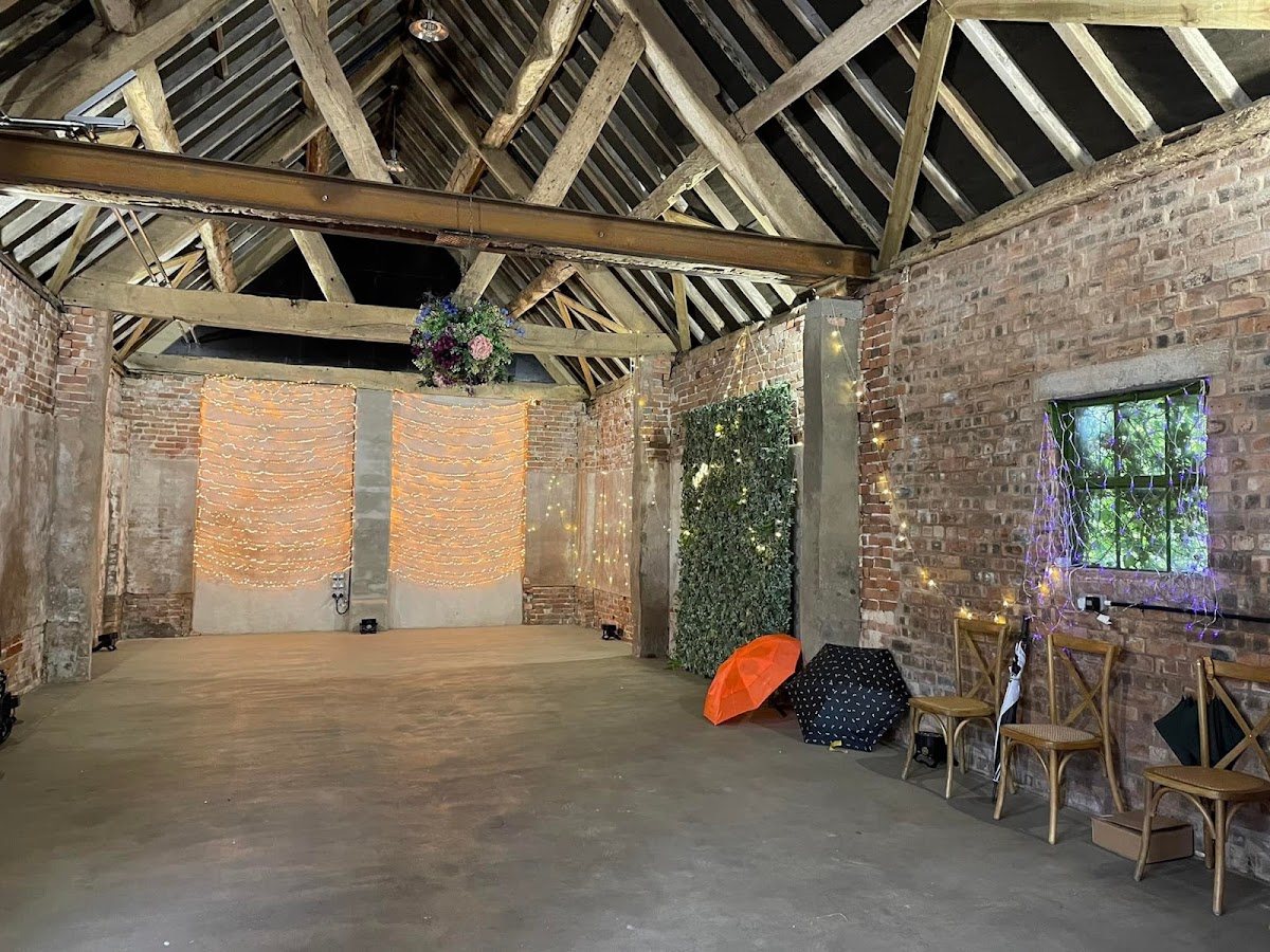 The Cowshed at Wood Hall Farm photo 3