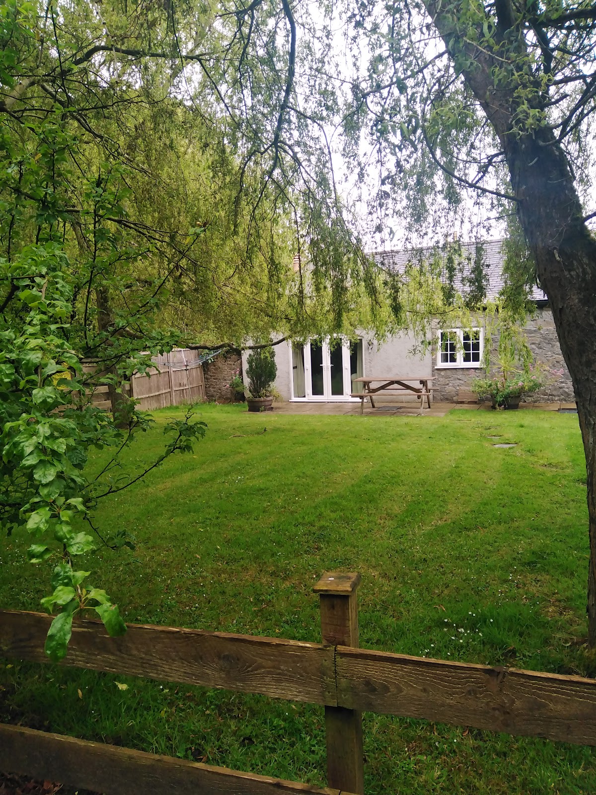 Tros Yr Afon Wedding Venue & Accommodation photo 2